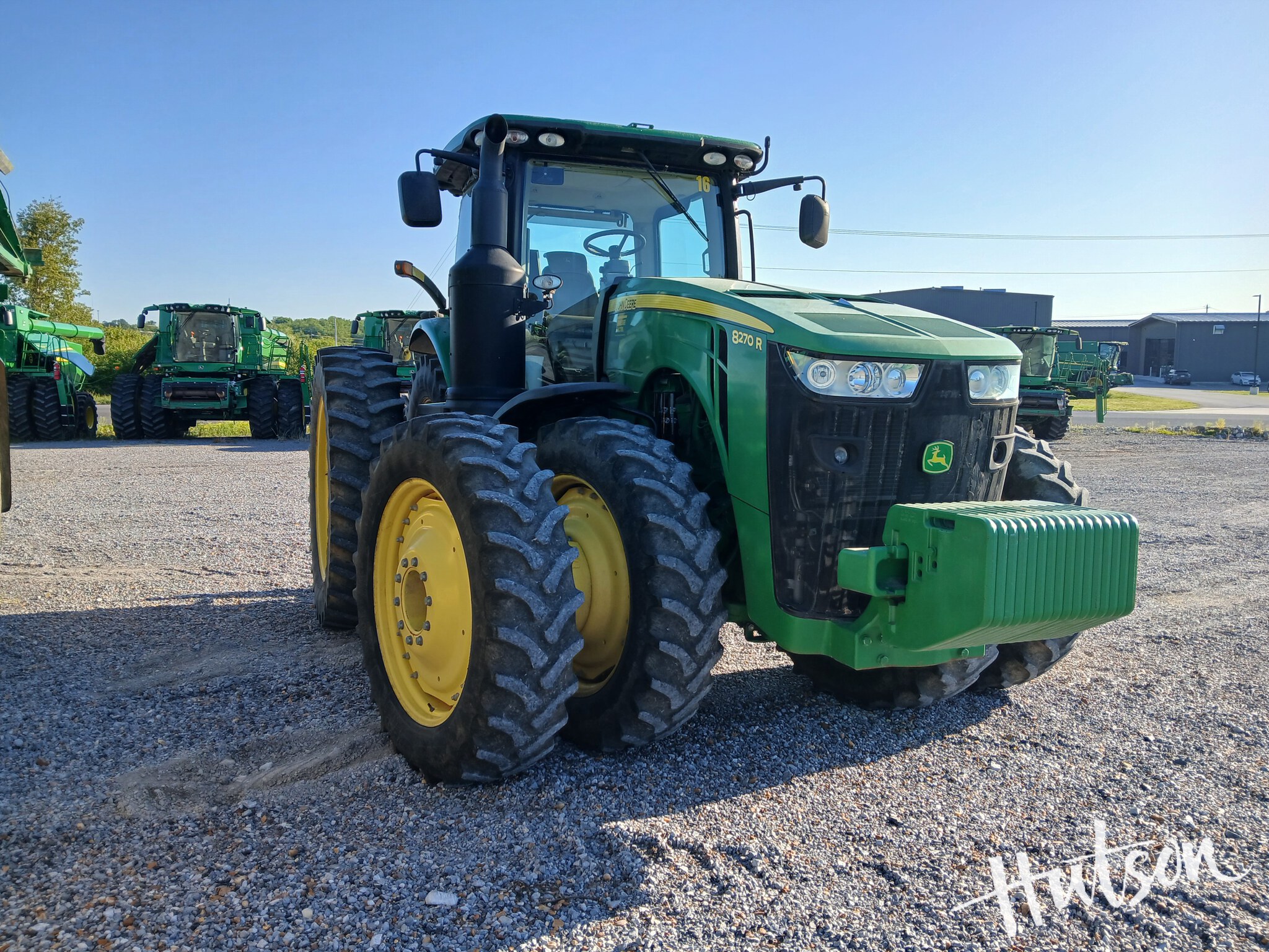 2016 John Deere 8270R