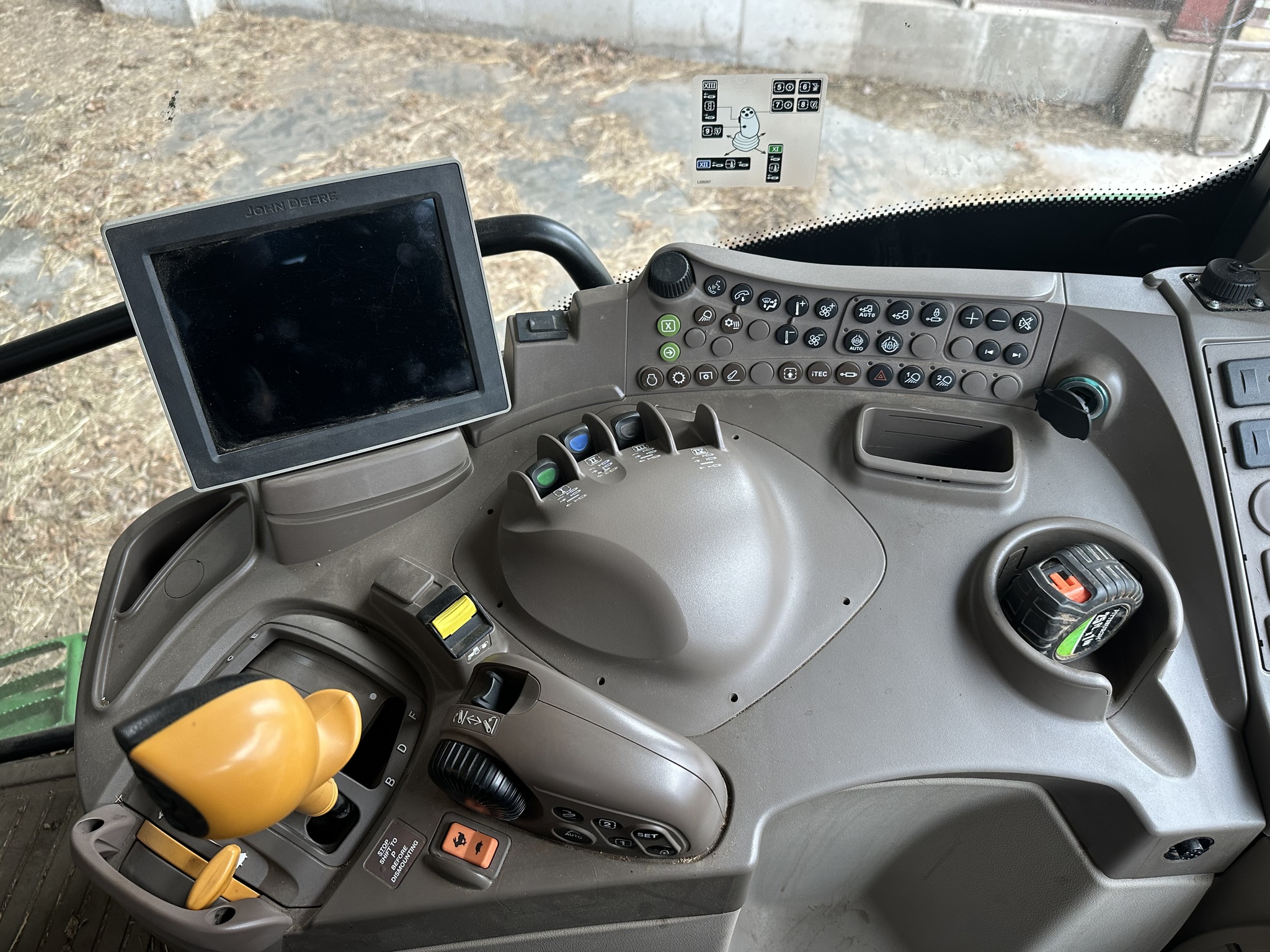  2022 John Deere 6130R at Heritage Tractor in Joplin, MO