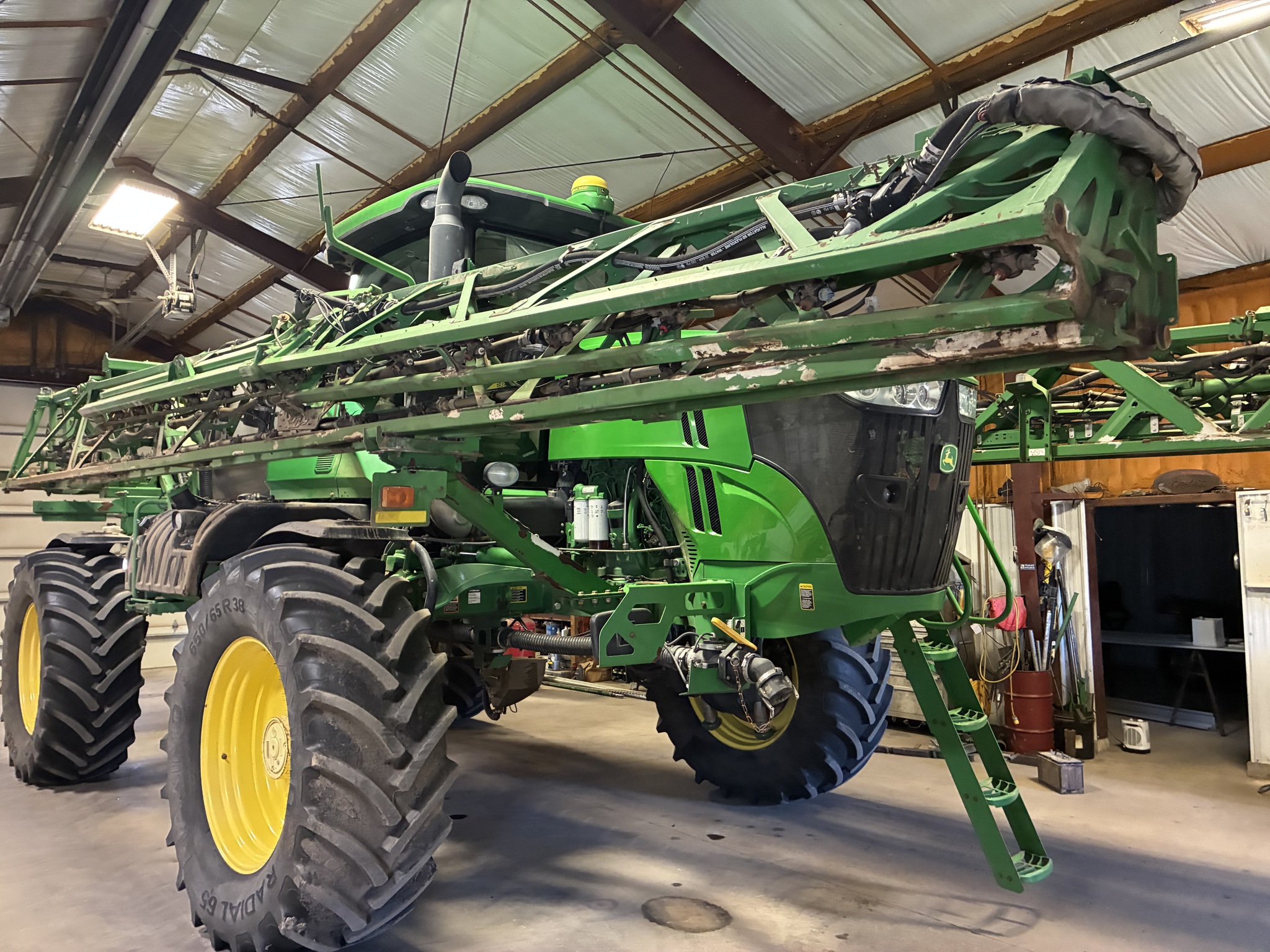 2014 John Deere R4038 Image 8