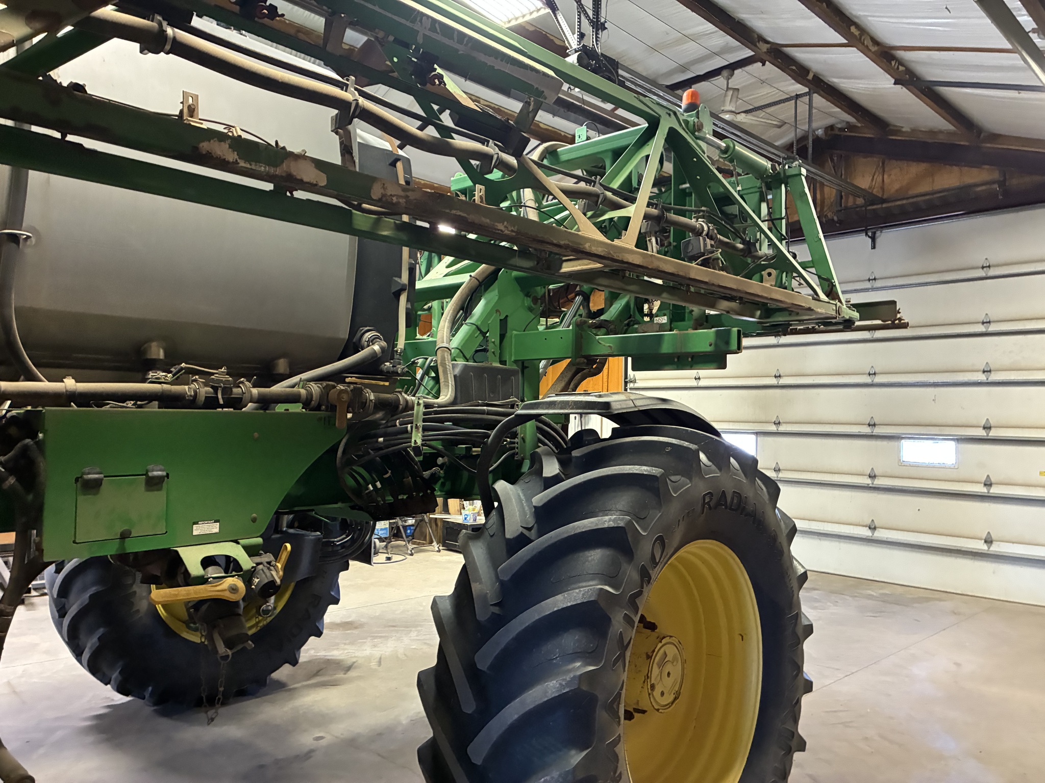 2014 John Deere R4038 Image 6