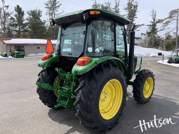 Photo of 2025 John Deere 5067E