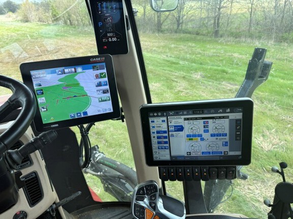 Photo of 2024 Case IH Patriot 3250