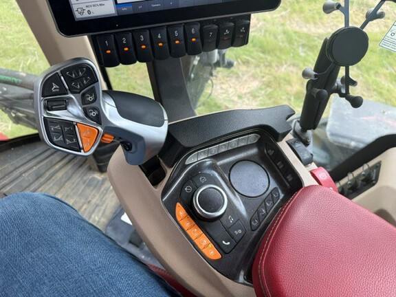 Photo of 2024 Case IH Patriot 3250
