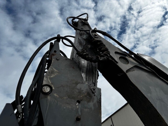 John Deere 410TJ Image 6