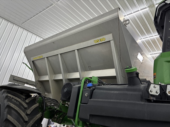 Used 2023 John Deere 600R Self Propelled Applicators at Koenig Equipment in Anna, OH - Photo7