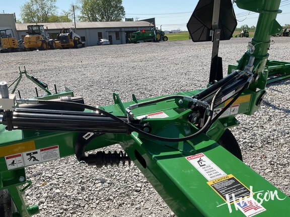 Photo of 2025 John Deere WR3212