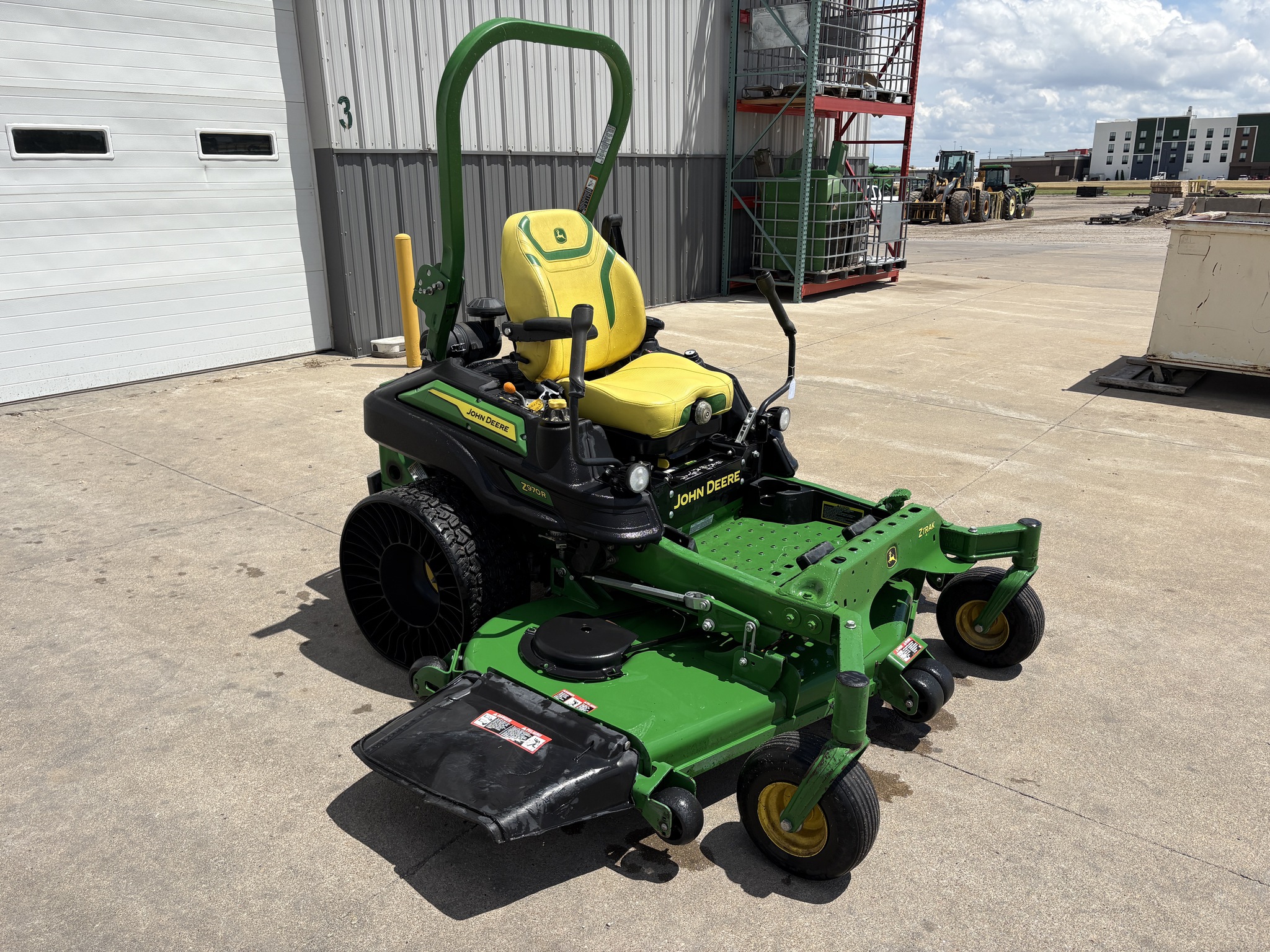 2023 John Deere Z970R Image 4