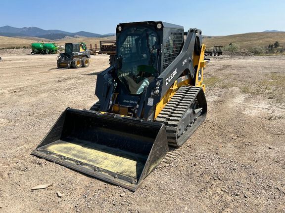 Photo of a 2024 John Deere 317G