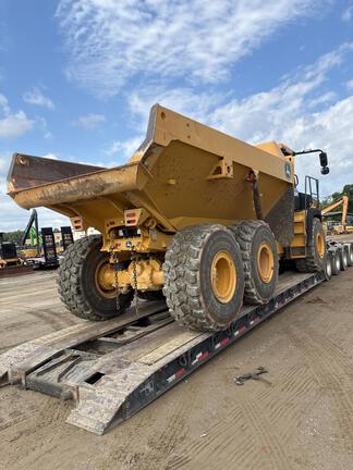 2023 John Deere 310 P