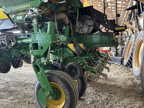 Used 2025 John Deere 1775NT Planters: Drawn at Koenig Equipment in Anna, OH - Photo2