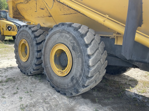 2016 Komatsu HM400