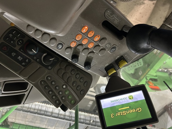 2012 John Deere S670 (14th thumbnail)