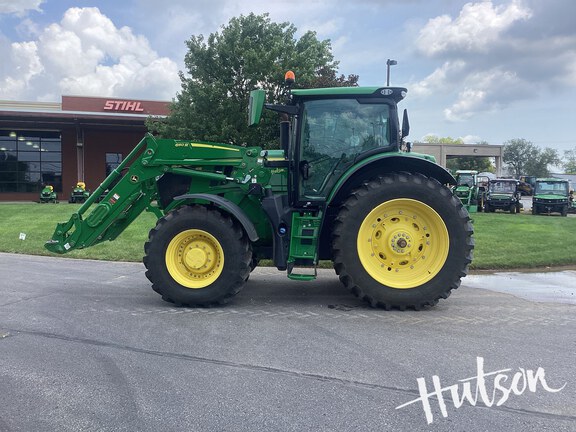Photo of 2023 John Deere 6R 175