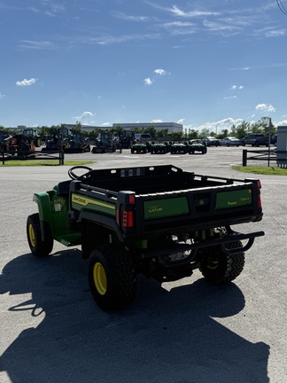 2025 John-Deere 4X2 GATOR