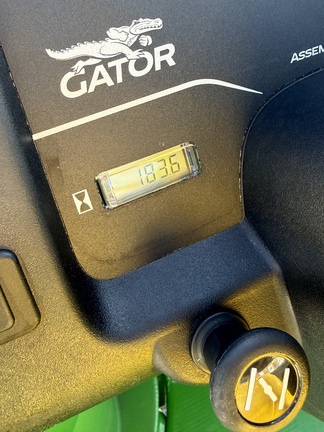 2025 John-Deere 4X2 GATOR
