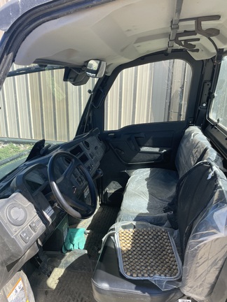 2024 John Deere XUV 835M (17th thumbnail)