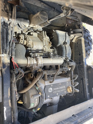 2024 John Deere XUV 835M (12th thumbnail)