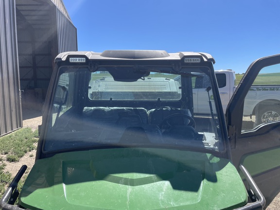 2024 John Deere XUV 835M (8th thumbnail)