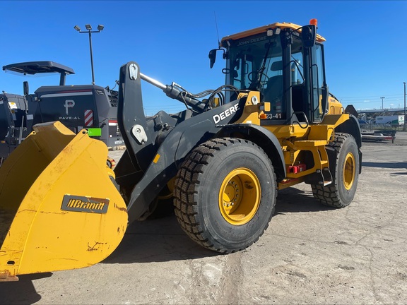 Photo of 2023 John Deere 524 P
