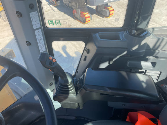 2023 John Deere 524 P