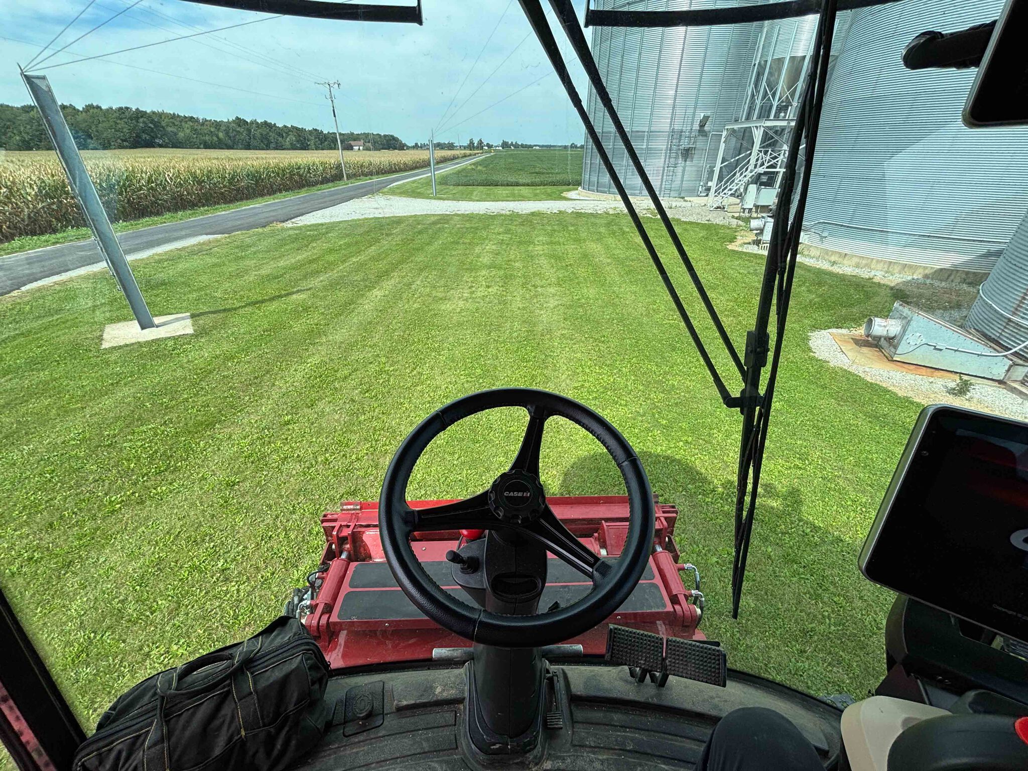 Used 2025 Case IH 8260 Combines at Koenig Equipment in Anna, OH - PhotoXL40
