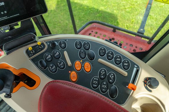 Used 2025 Case IH 8260 Combines at Koenig Equipment in Anna, OH - Photo41