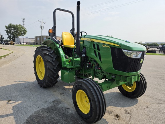 2024 John-Deere 5050E