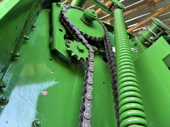 Used 2014 John Deere 569 Round Balers at Horizon Ag & Turf in St. Paul, AB - Photo7