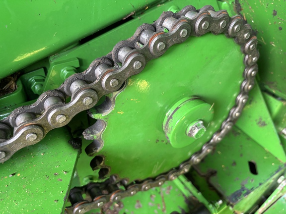 Used 2014 John Deere 569 Round Balers at Horizon Ag & Turf in St. Paul, AB - Photo13