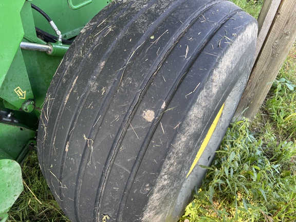Used 2014 John Deere 569 Round Balers at Horizon Ag & Turf in St. Paul, AB - Photo18