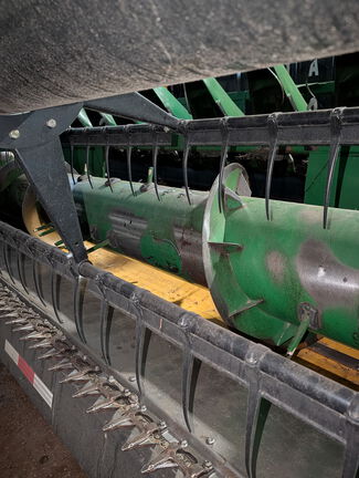  John Deere 635F