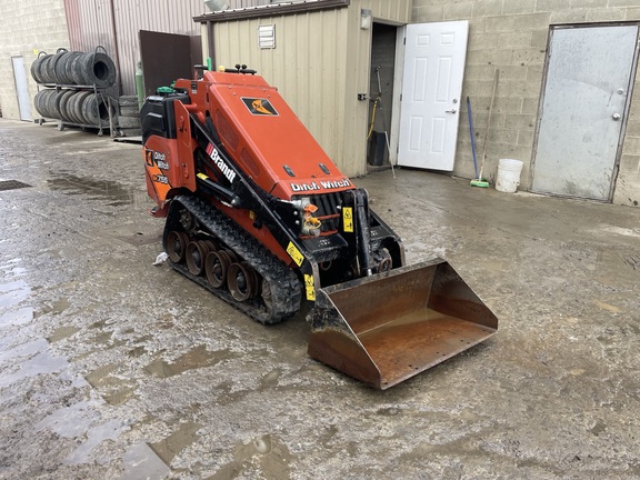 2019 Ditch Witch SK755