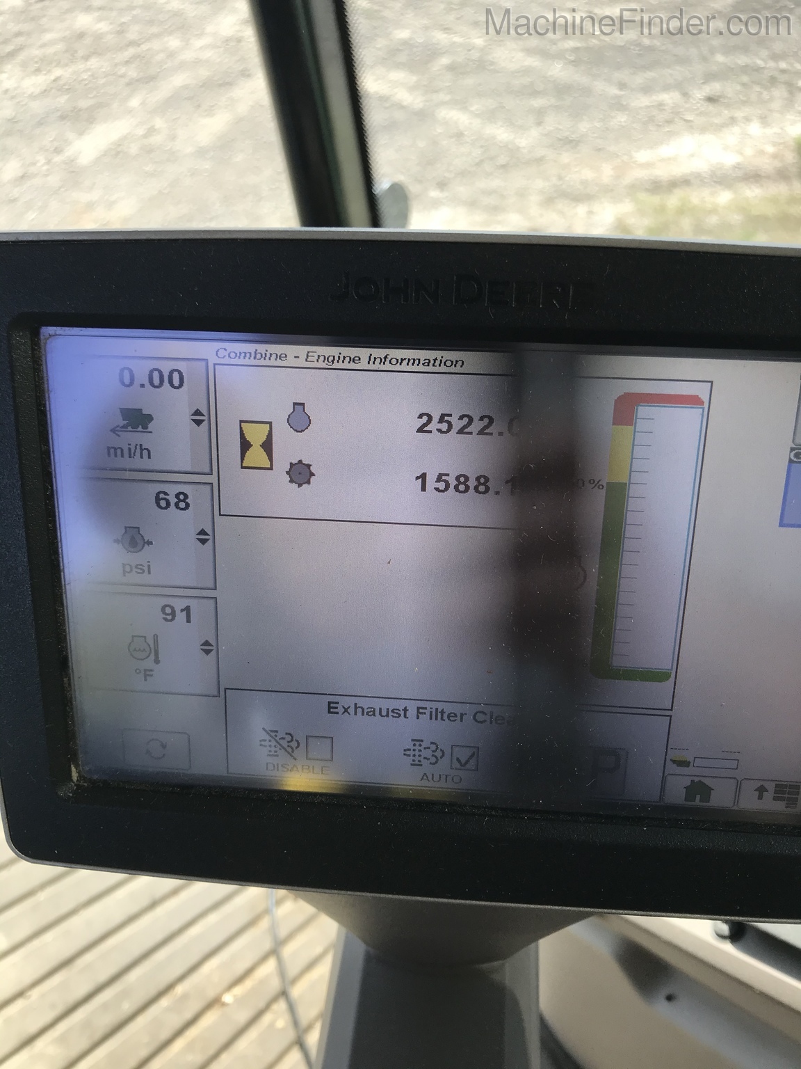 2012 John Deere S690 Image 7