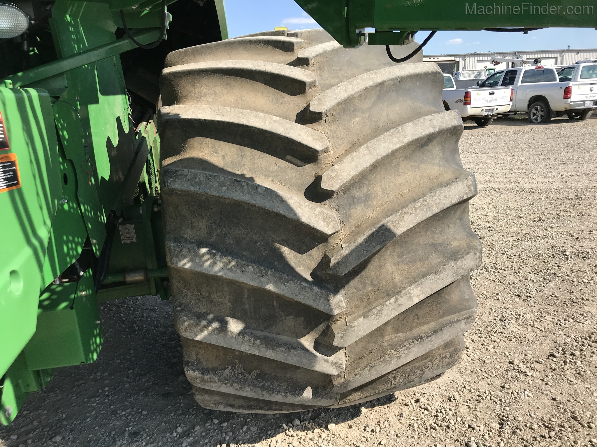 2012 John Deere S690 Image 19