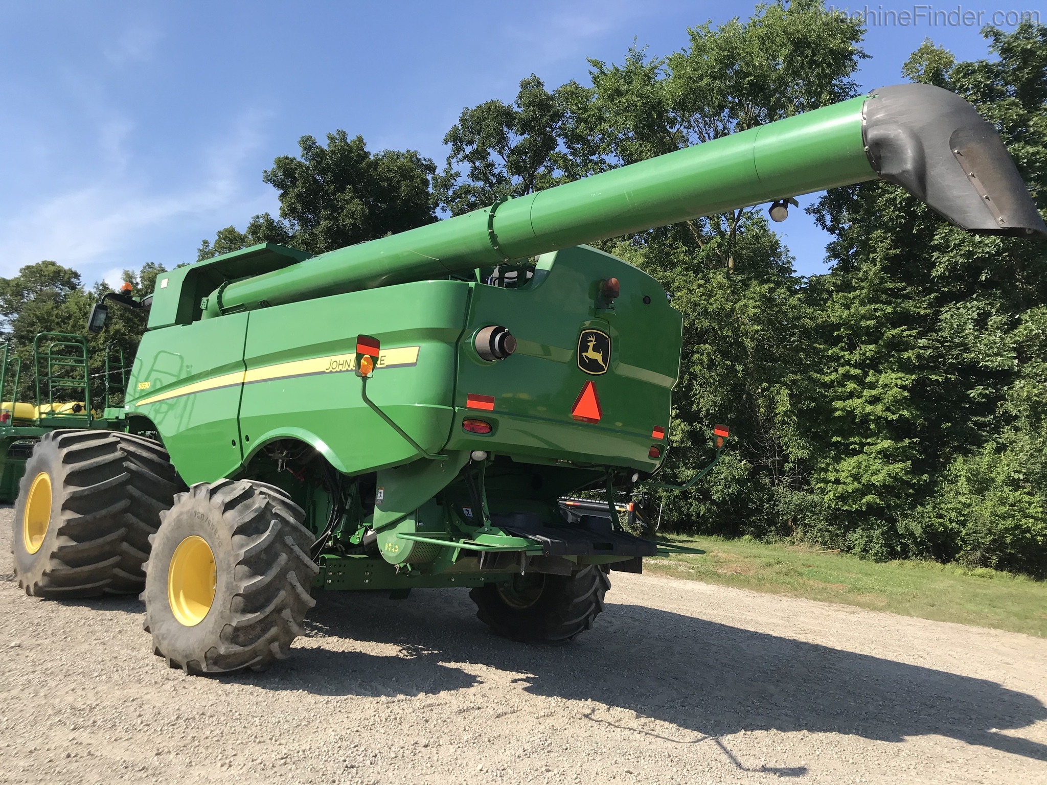 2012 John Deere S690 Image 5