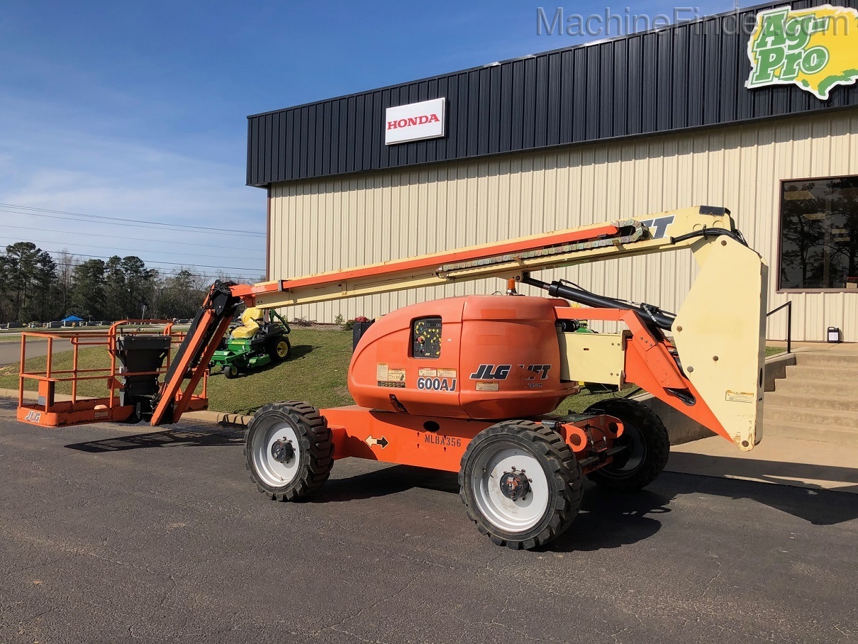 2013 JLG 600AJ Image 3