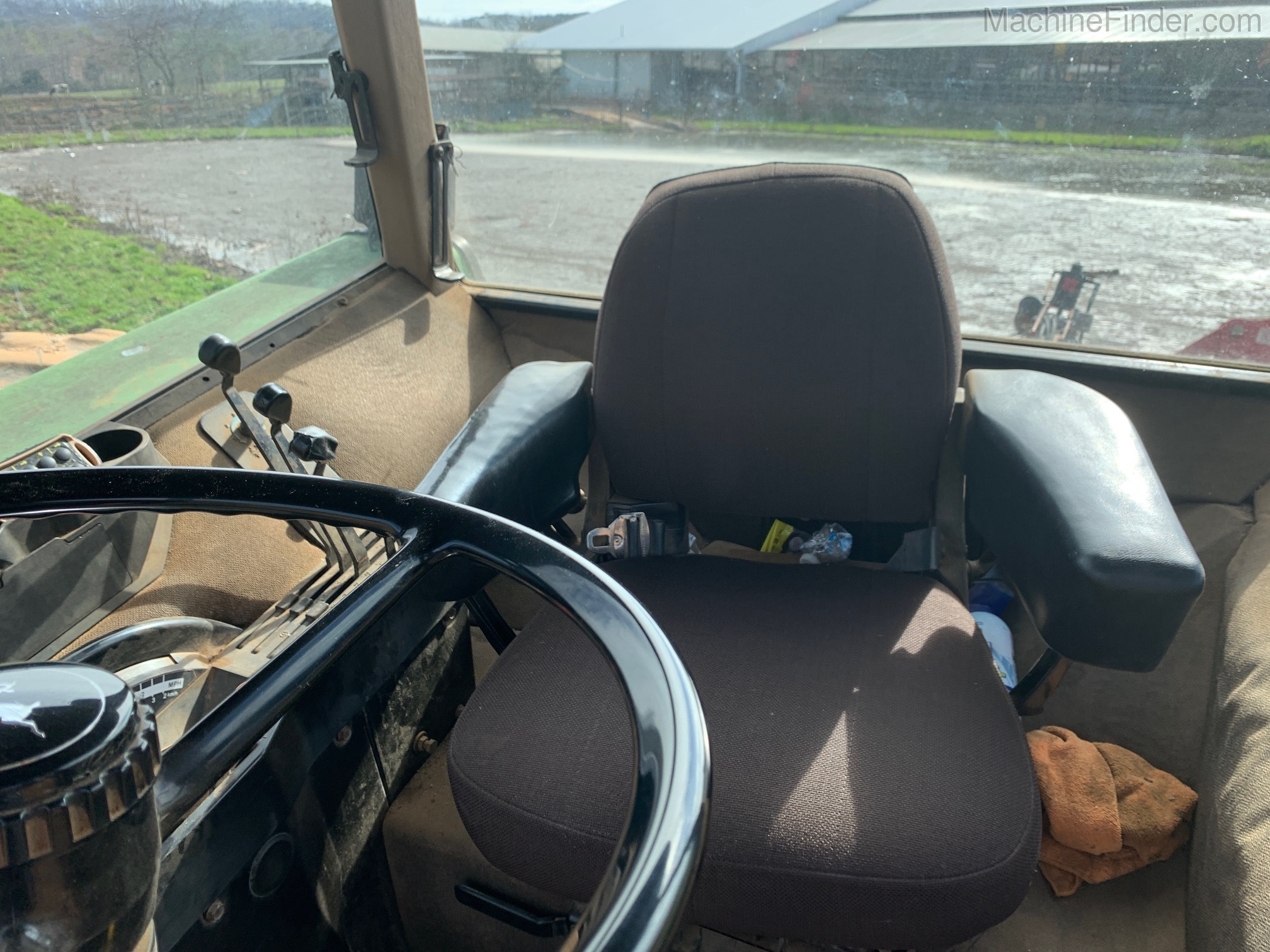 1993 John Deere 4760 Image 8