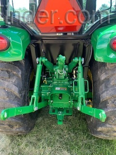 2020 John Deere 3039R Image 7