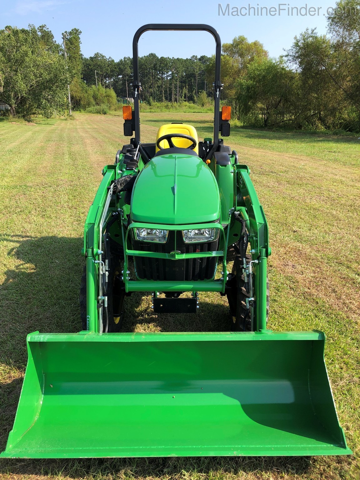 2020 John Deere 3025E Image 3