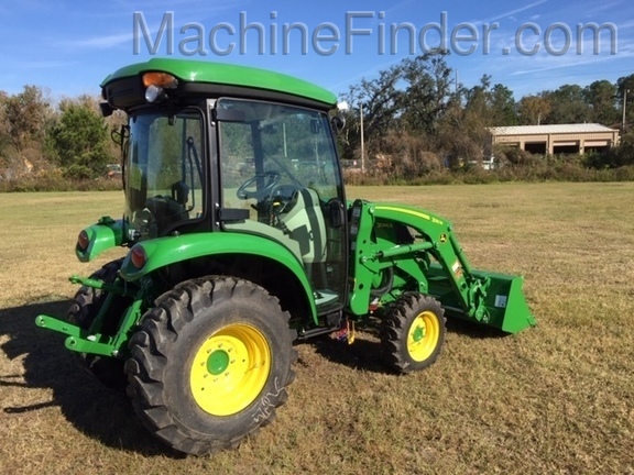 2019 John Deere 3039R CABTRACTOR Image 3