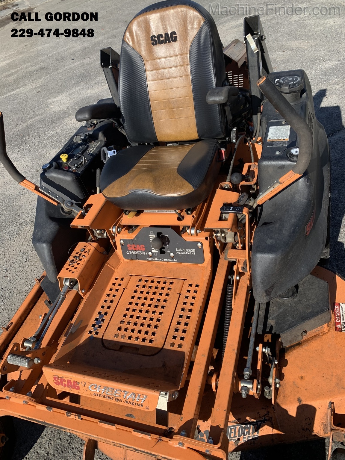 2018 Scag SCZ61V-37BV-EFI CHEETAH Image 2