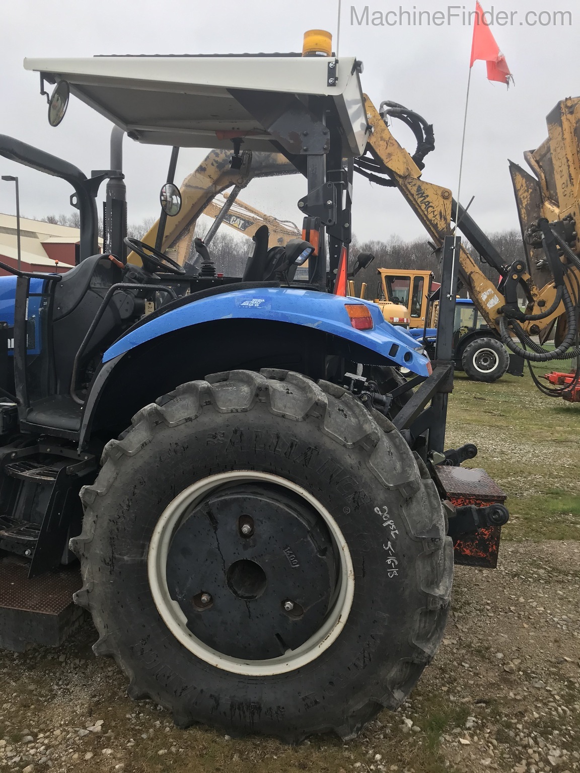 2007 New Holland TN75A Image 2