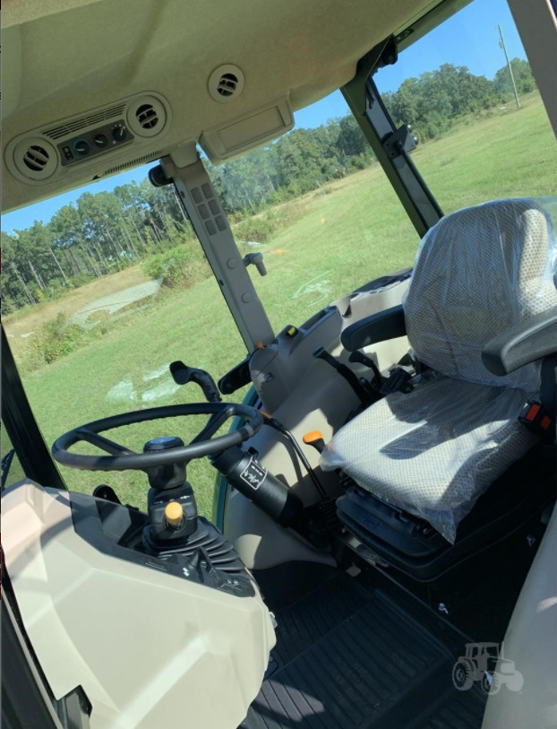 2024 John Deere 5075E Image 6