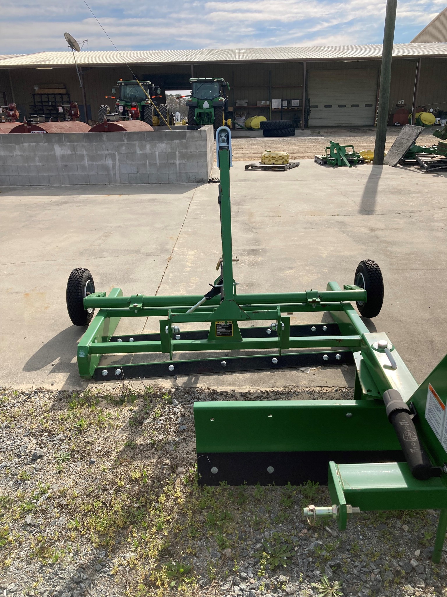 2022 Frontier LP1060 Image 2