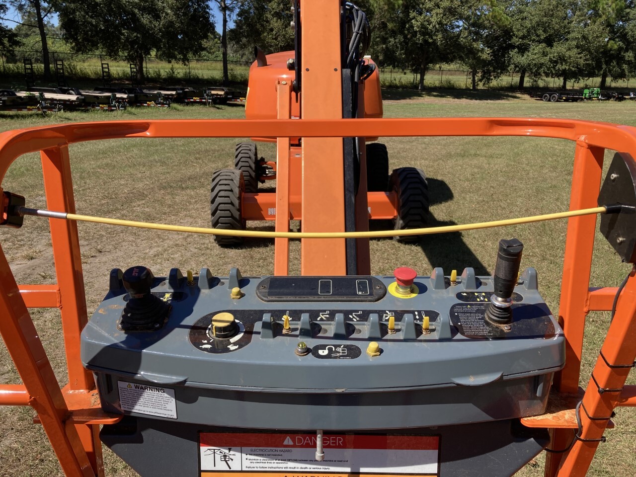 2023 JLG 460SJ Image 6