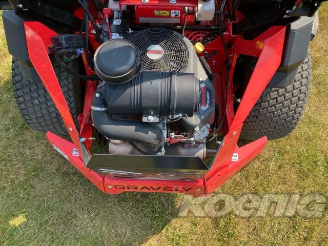 Used 2022 Gravely Pro-Turn 652 Zero Turn Mowers at Koenig Equipment in Urbana, OH - PhotoXL6