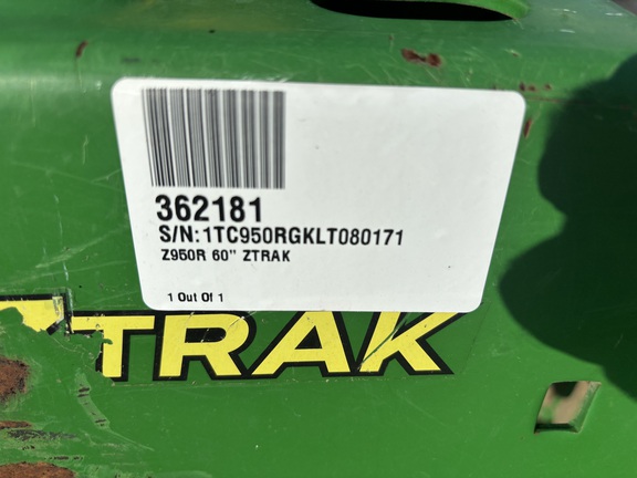 Photo of 2020 John Deere Z950R
