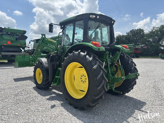 Photo of 2023 John Deere 6120M