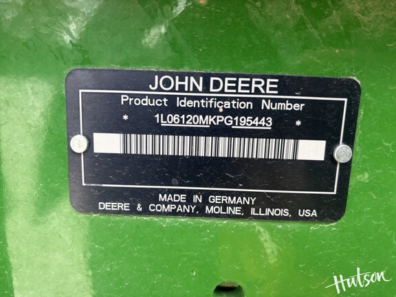 Photo of 2023 John Deere 6120M