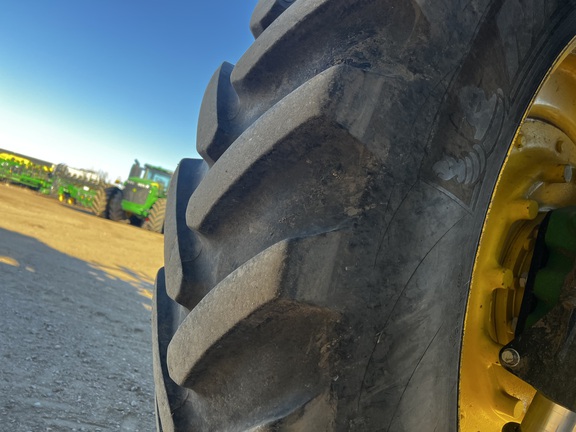 2018 John Deere R4045 - Photo19